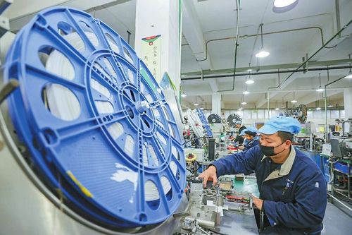 四川強(qiáng)化政策引領(lǐng)，推動(dòng)高質(zhì)量發(fā)展與電子技術(shù)開發(fā)煥發(fā)新活力