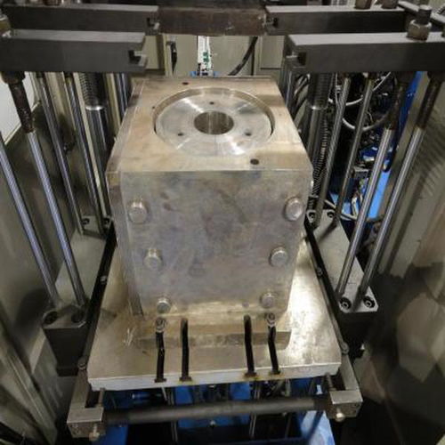 橡膠合金材料傳動件數(shù)控加工設(shè)備的技術(shù)解析與應(yīng)用